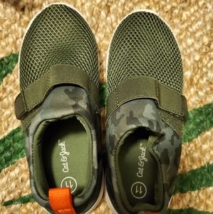 Water shoes